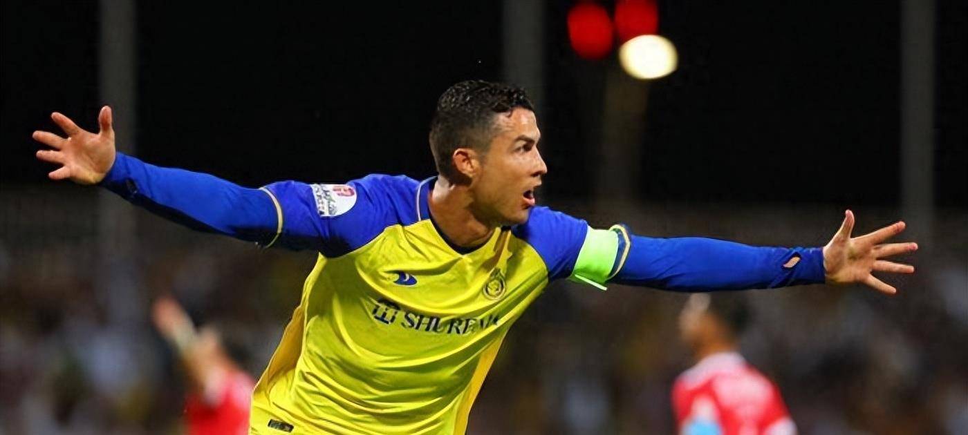 九游-内马尔重返赛场，出色防守首场状态出色，湖人观众沸腾！观众掌声雷动的简单介绍