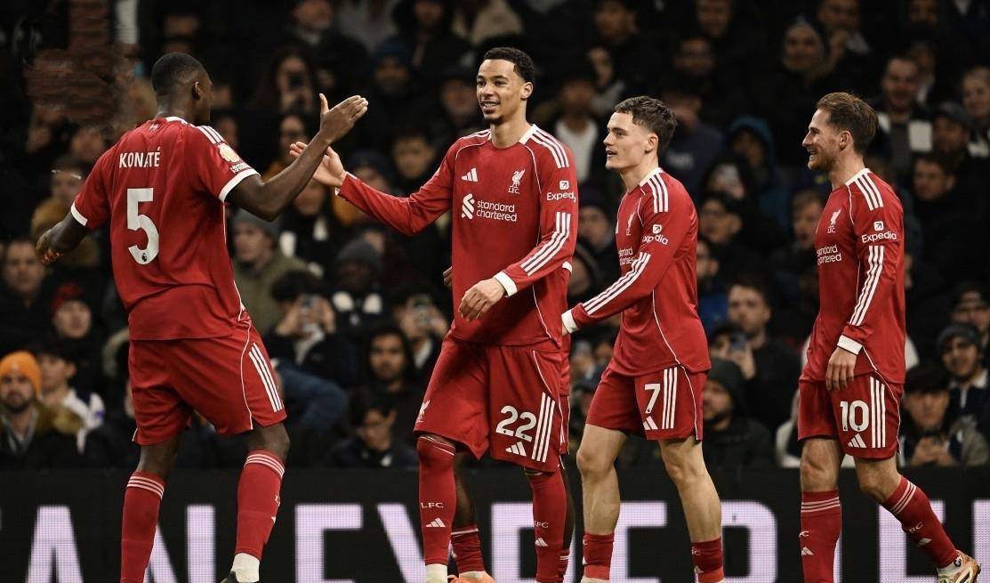 九游官网-转折点利物浦战术微调；意大利杯加时末段攻防权衡；更衣室稳定；赛程密集仍需轮换的简单介绍