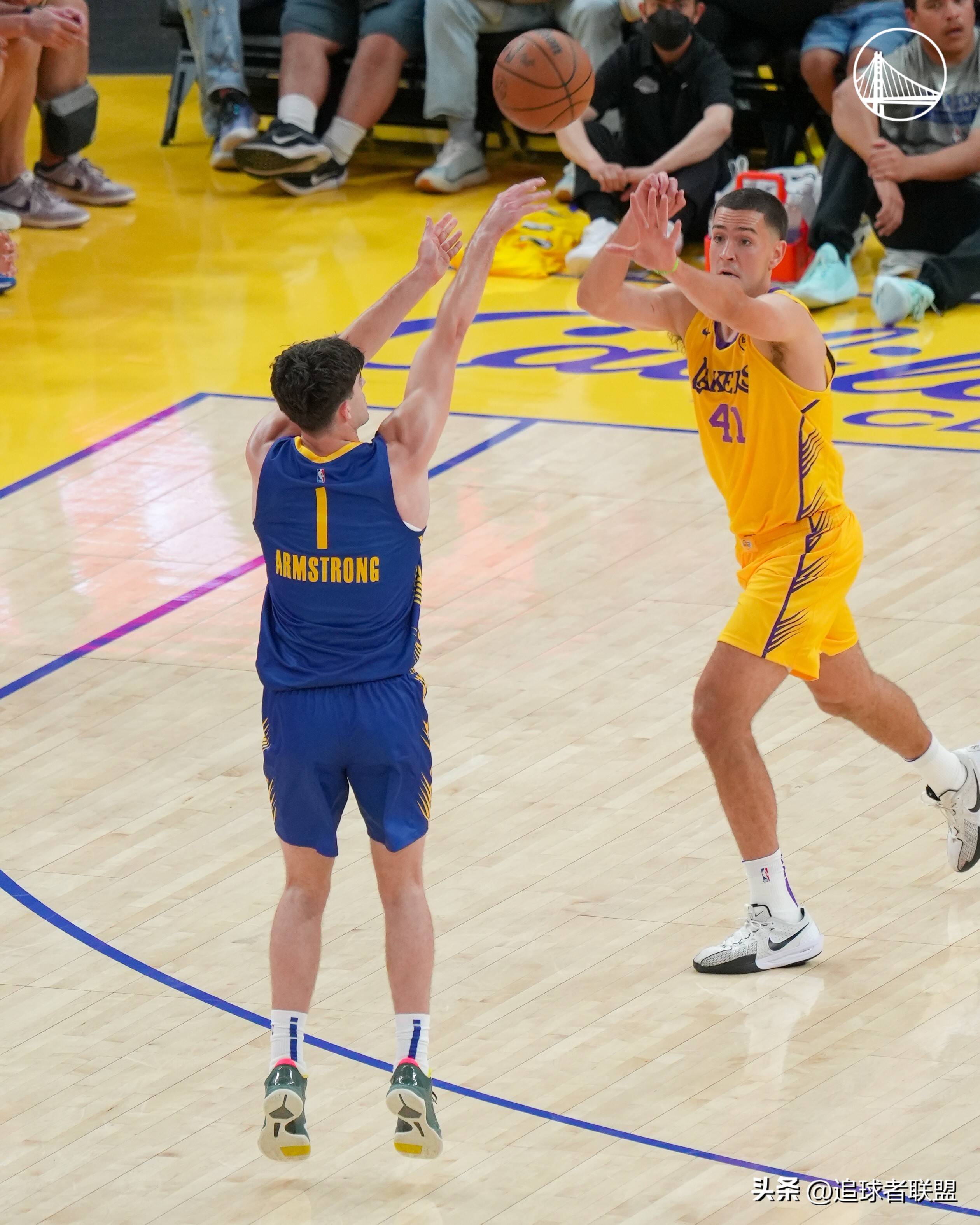 赛后体能课后，洛杉矶湖人防线松动备战欧篮联，态度坚定，细节决定成败的简单介绍